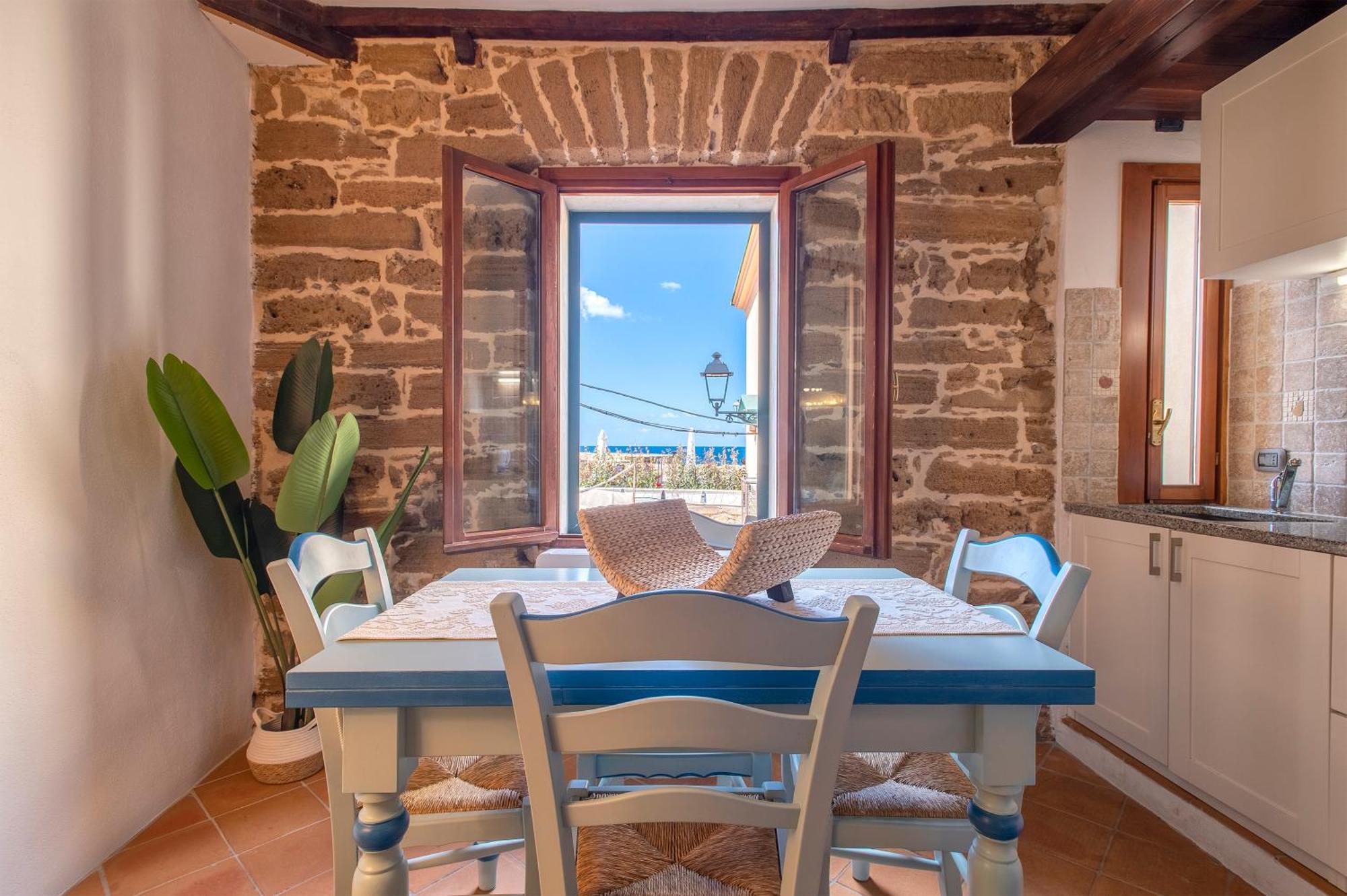 Centro Storico - Fronte Mare - Aquasale Apartment アルゲーロ エクステリア 写真